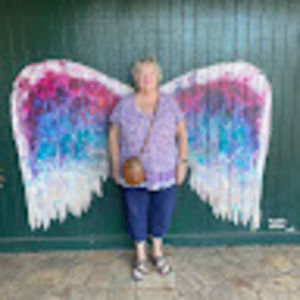 Meet your Posher, Sharon